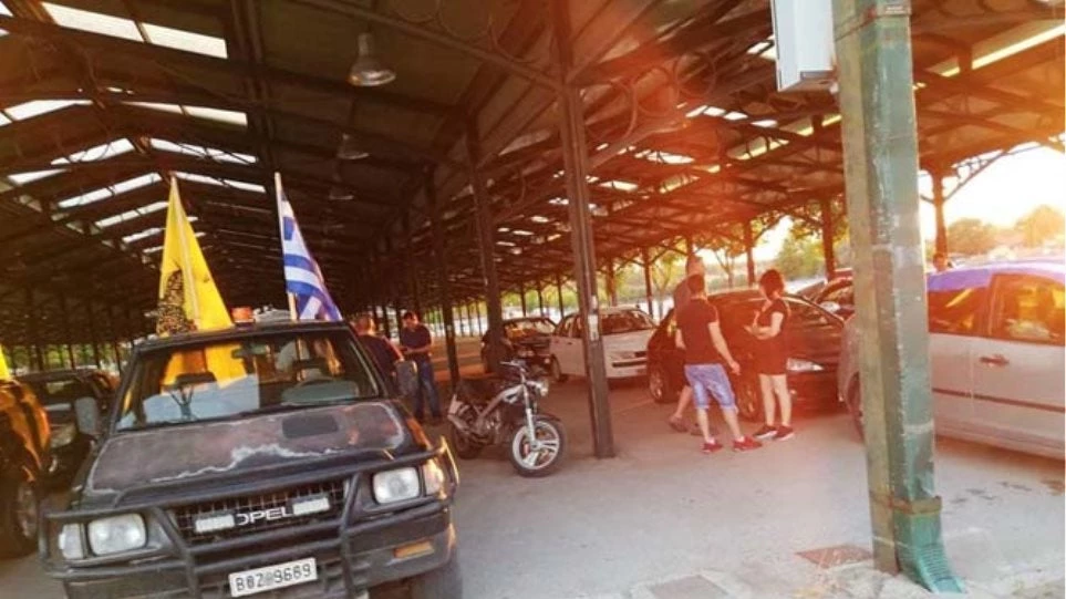 Συνεχόμενες δράσεις κατά της συμφωνίας: Νέα μηχανοκίνητη διαμαρτυρία για τη Μακεδονία στη Λάρισα (Εικόνες)